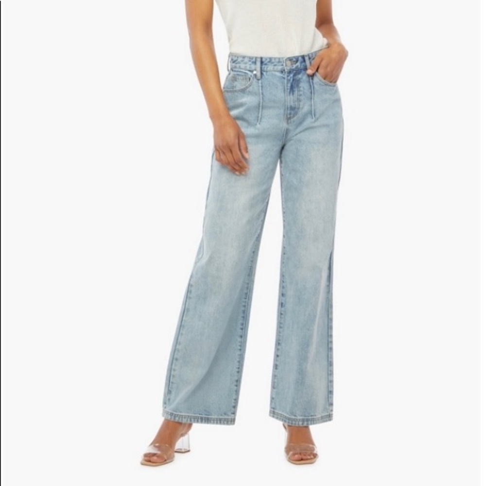 NEW Pleated Detail Wide Leg Jeans